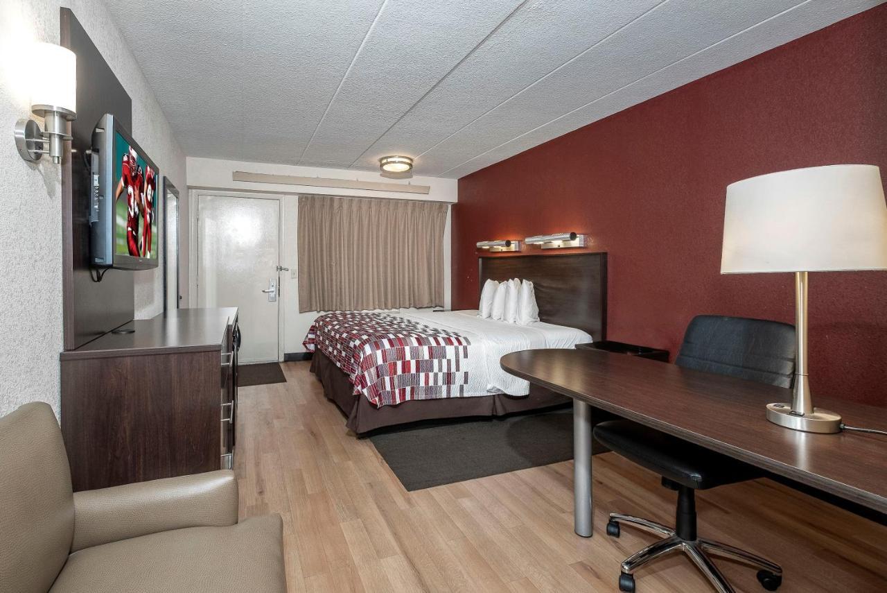 Red Roof Inn Merrillville Exterior foto